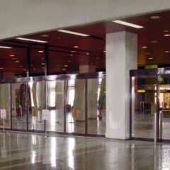 Puertas de cristal correderas peatonal automática